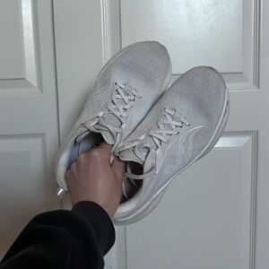 Saucony Triumph 22 Running Shoe Women's Size 9.5